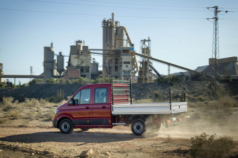  Volkswagen Crafter Double Cab Pickup 2016 года  (фото 13 из 29)